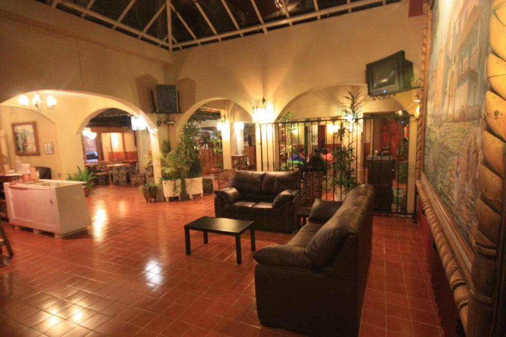 Отель Casa Madero Сан-Кристобаль-де-Ла-Касас Экстерьер фото