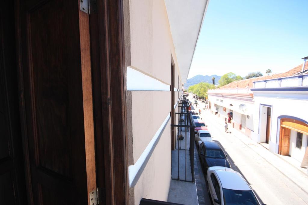 Отель Casa Madero Сан-Кристобаль-де-Ла-Касас Экстерьер фото